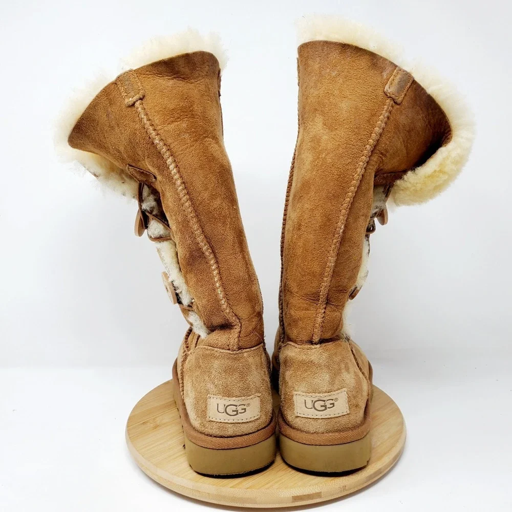 UGG Bailey Triplet Womens 6 Boot Chestnut Brown Suede Tall Winter Button Pull On